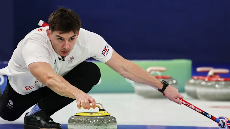 GB men hope for curling semi-final spot at the Winter Olympics after beating the USA.